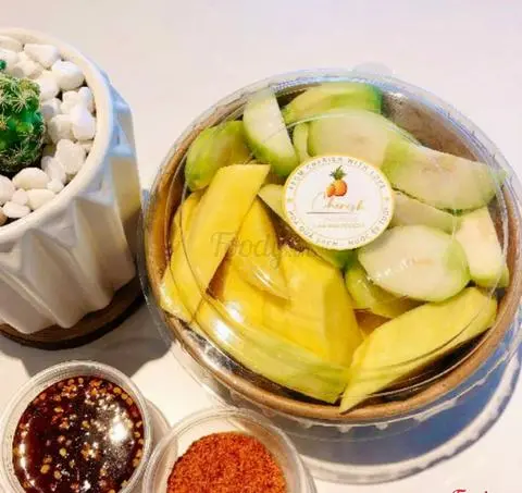 Hình ảnh Xoài xanh x Cóc to 