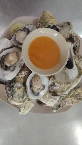 Hình ảnh Combo 3kg Hàu Hấp