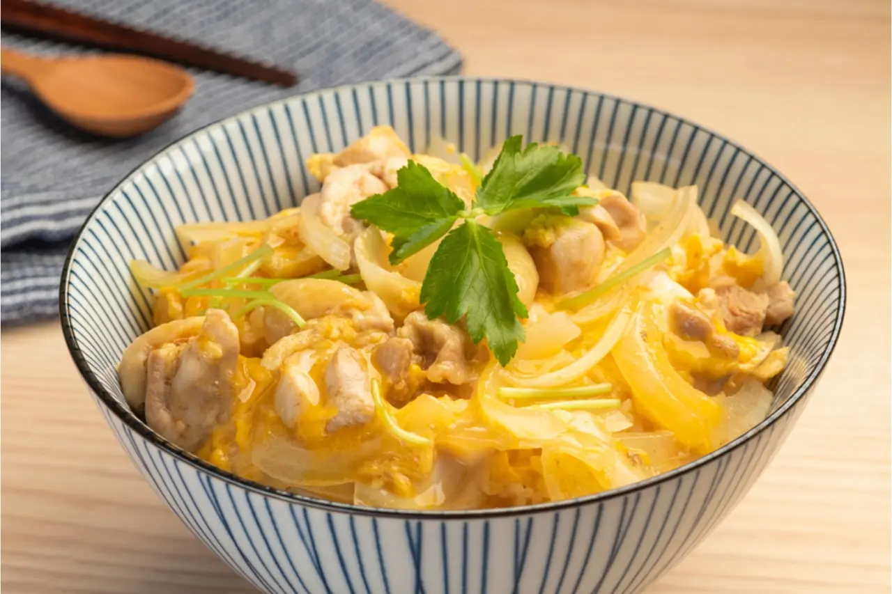 Hình ảnh Set - cơm tô gà và trứng 