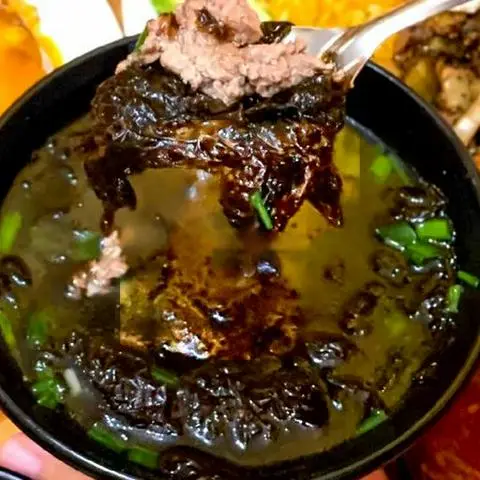 Hình ảnh Canh rong biển thịt bò