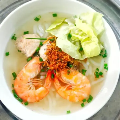 Hình ảnh Nui hải sản