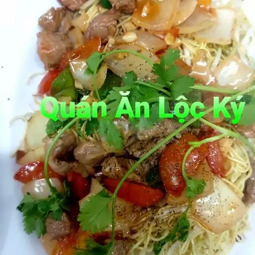 Hình ảnh Mì mềm xào bò lúc lắc
