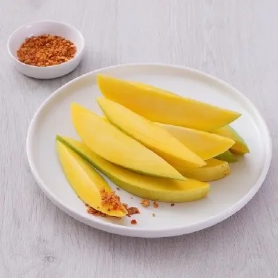 Hình ảnh Xoài  gọt sẵn 350gr