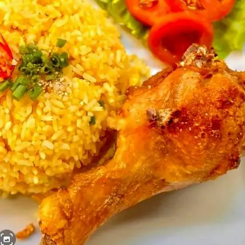 Hình ảnh CƠM ĐÙI + TRÀ TẮC+ỐP LA