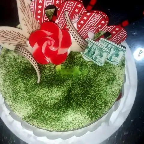 Hình ảnh Mousse trà xanh 20 cm