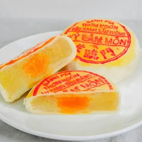 Hình ảnh Pía đậu xanh sầu riêng