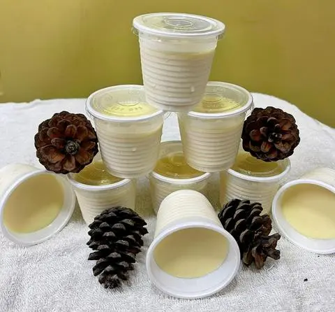 Hình ảnh  Sữa chua phomai dẻo (Combo 4 hũ)