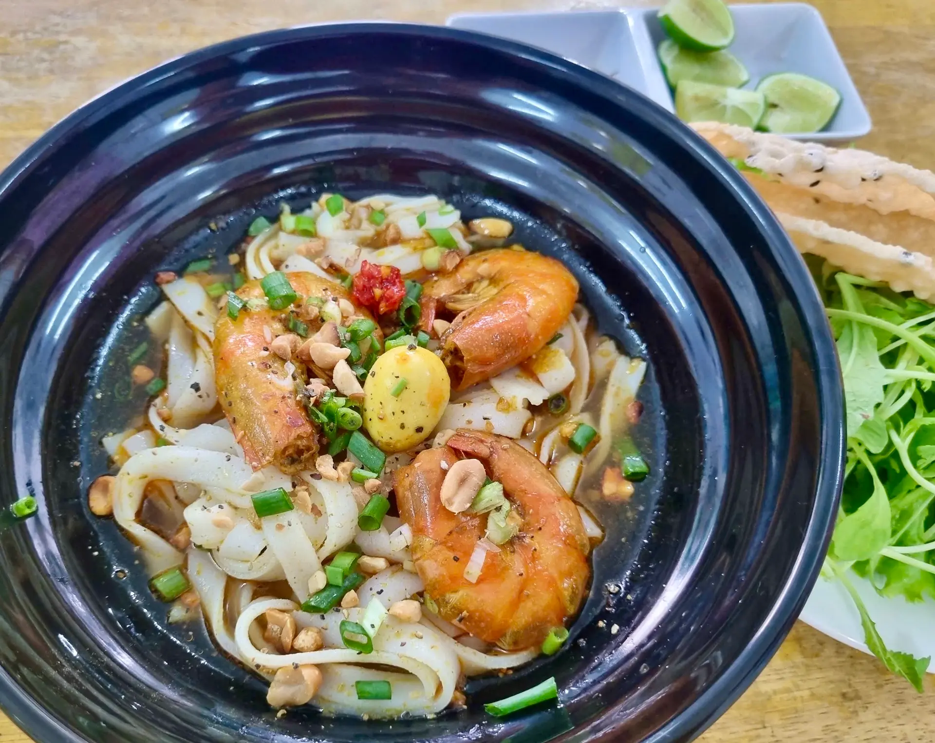 Hình ảnh Mì quảng tôm