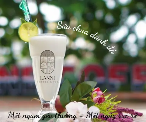 Hình ảnh Sữa chua đánh đá