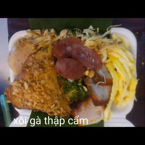 Hình ảnh xôi gà mắm tỏi thập cẩm hoặc cơm gà mắm tỏi thập cẩm+sâm bí đao hạt chia