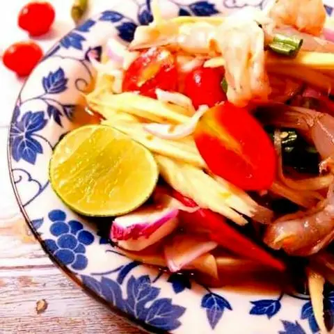 Hình ảnh Gỏi xoài tôm sống