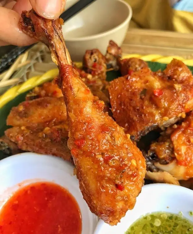 Hình ảnh Gà nướng Thái