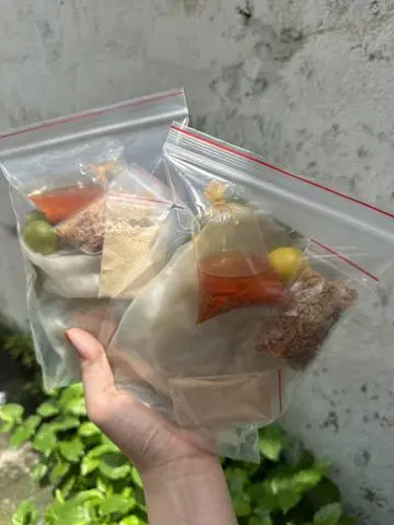 Hình ảnh Bánh tráng sate muối nhuyễn