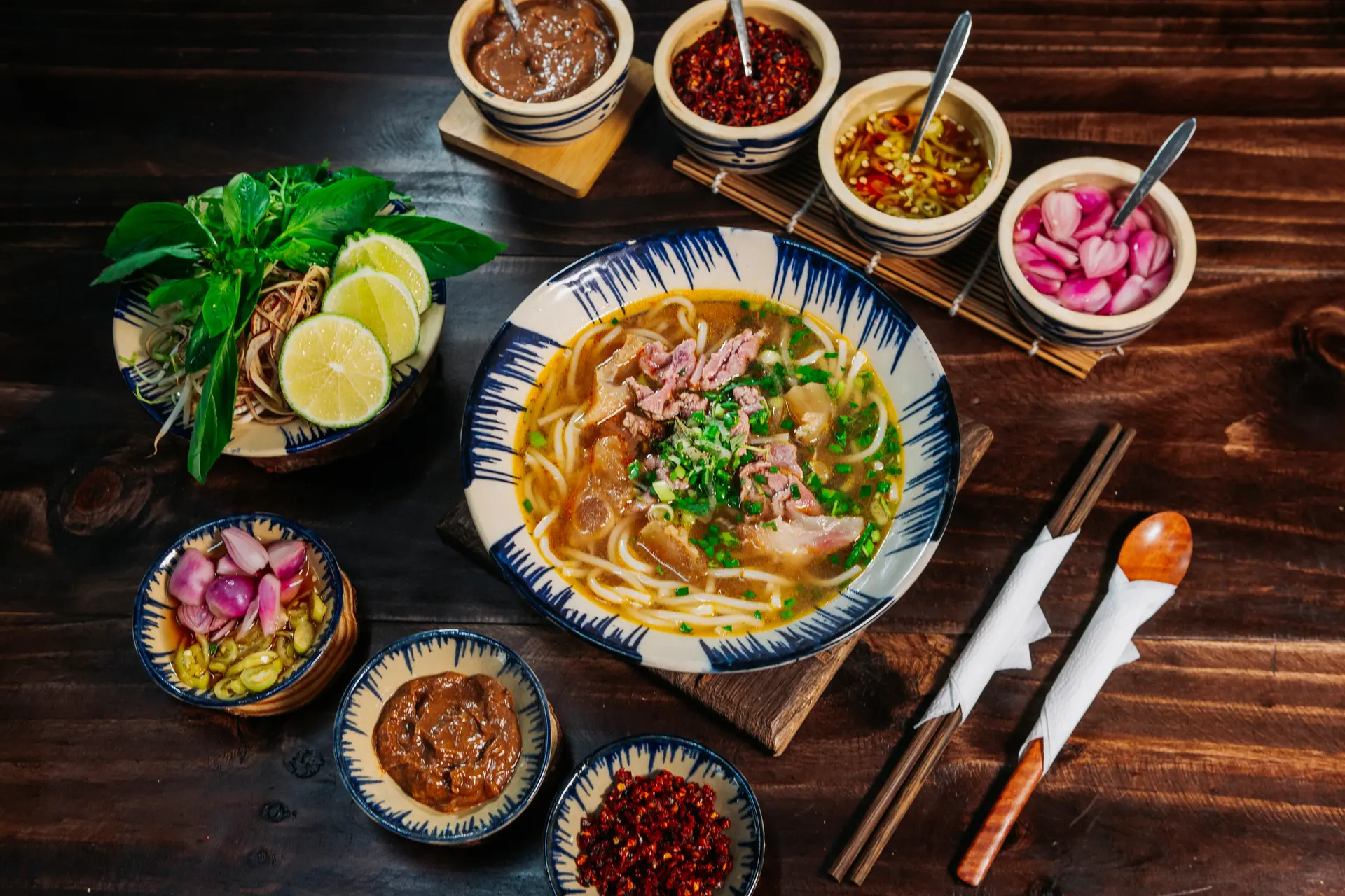 Hình ảnh Bún Bò Gân
