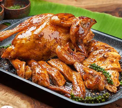 Hình ảnh Gà nướng tiêu đen nguyên con