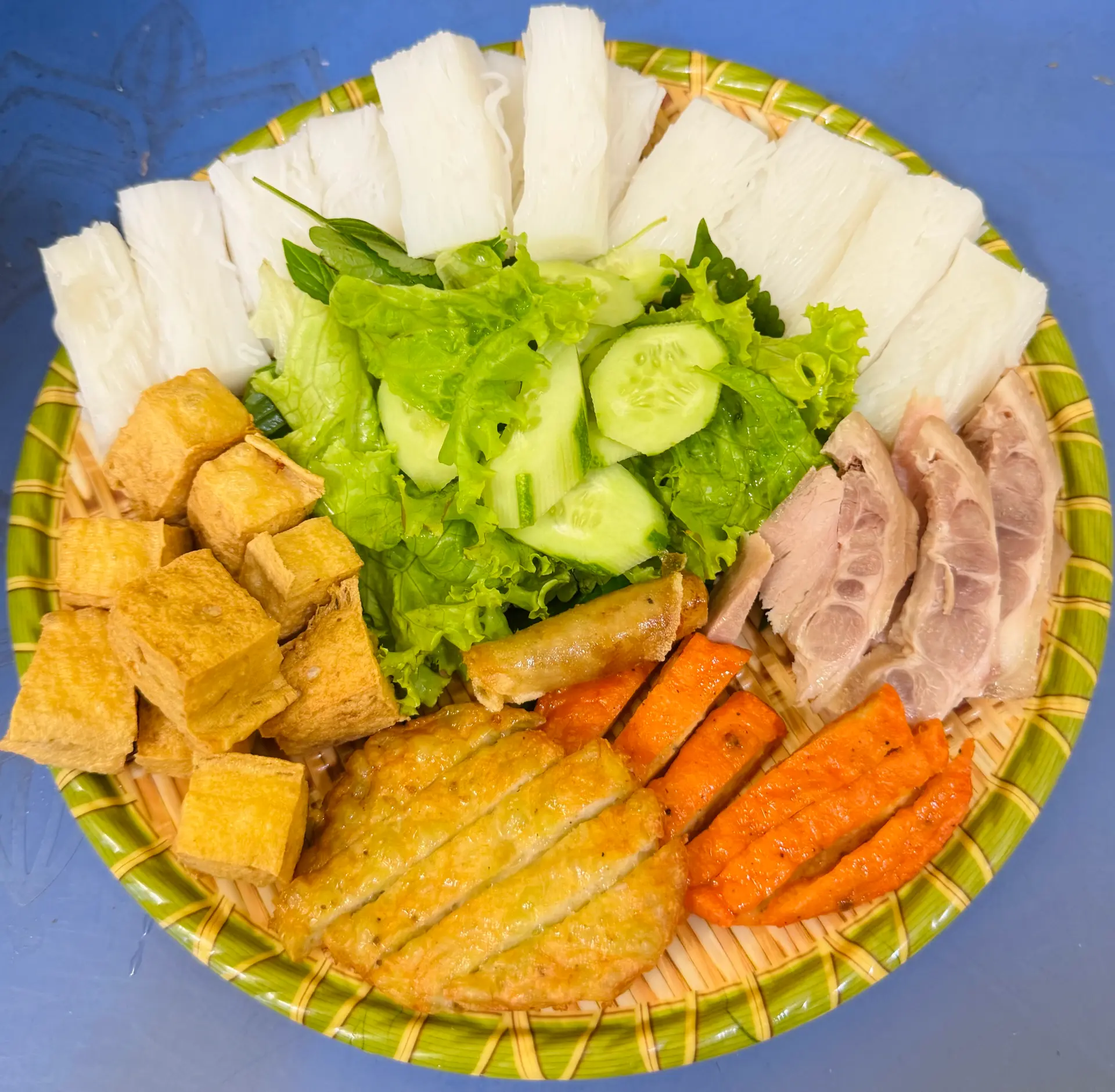 Hình ảnh Mẹt Thập cẩm Đầy đủ (1 người)