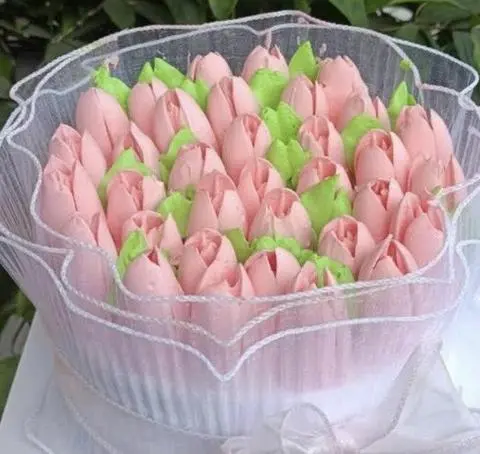 Hình ảnh bánh kem bông tulip 
