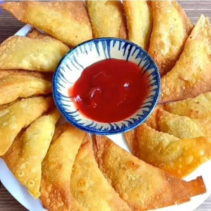 Hình ảnh Hoành thánh chiên