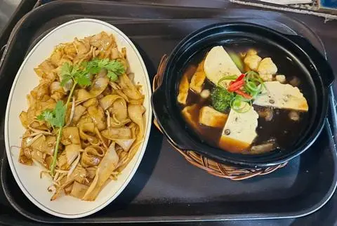 Hình ảnh Hủ tiếu xào chay