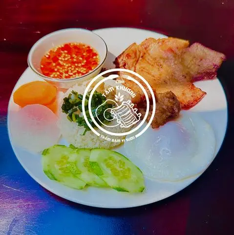 Hình ảnh Cơm tấm sườn miếng + ốp la