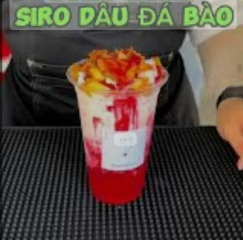 Hình ảnh Siro dâu đá bào