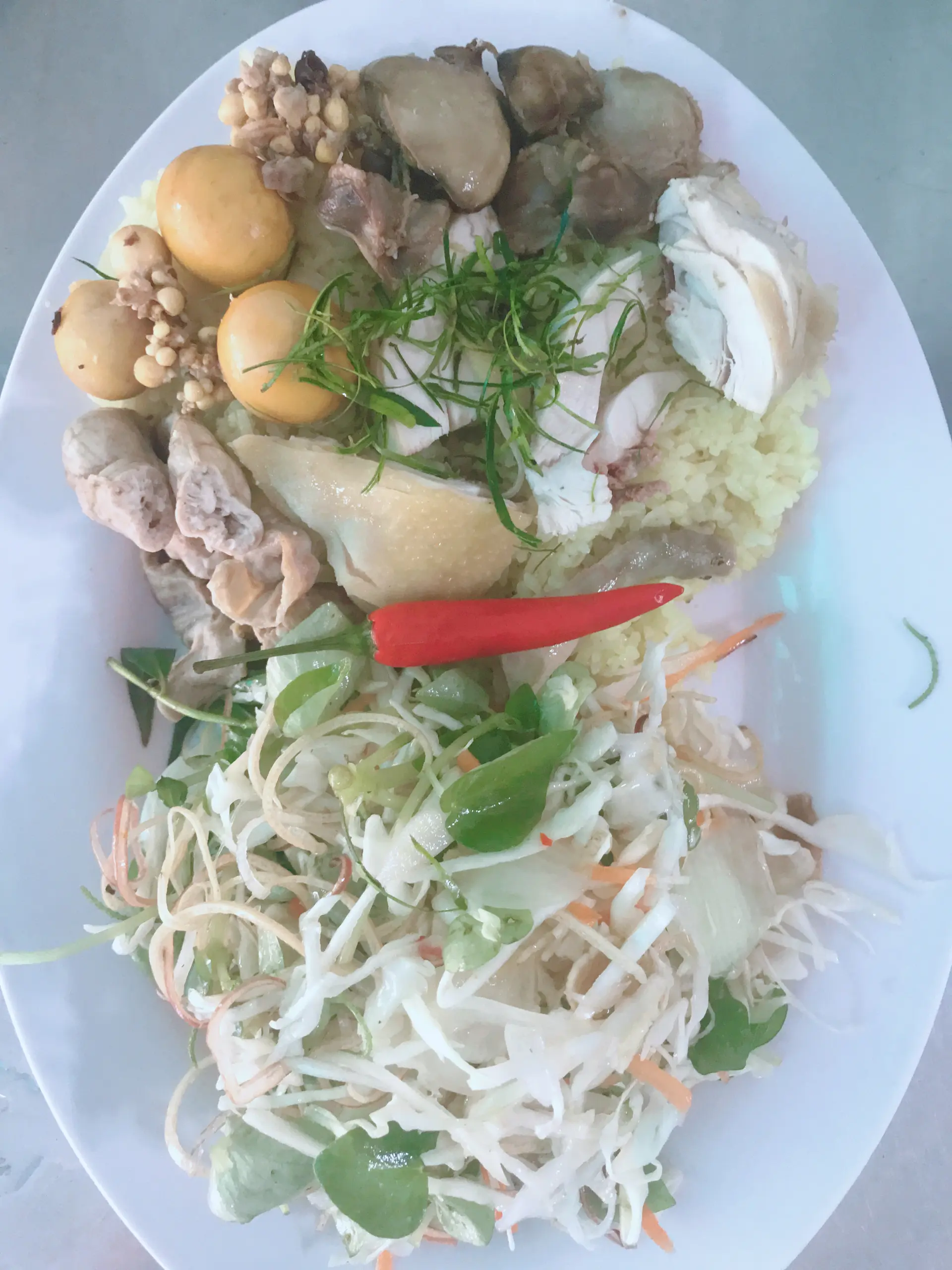 Hình ảnh Cơm gà lòng trứng non