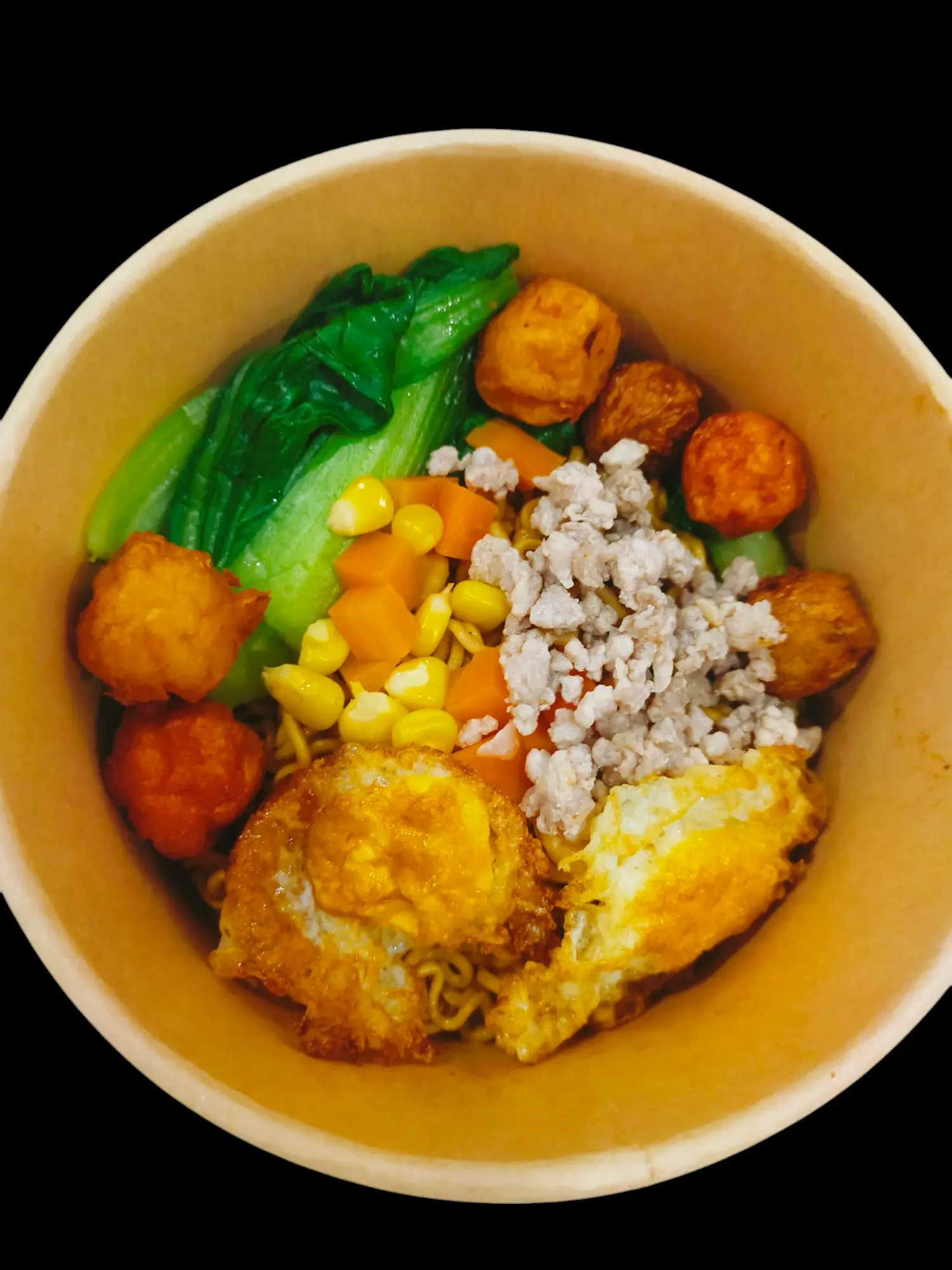 Hình ảnh Mì trộn Indomie trứng - viên - thịt bằm