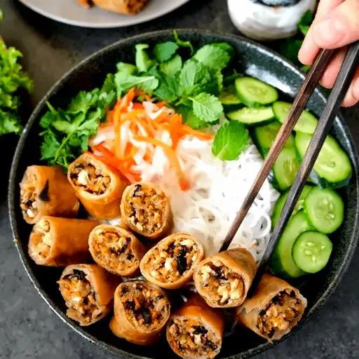 Hình ảnh Bún chả giò chay