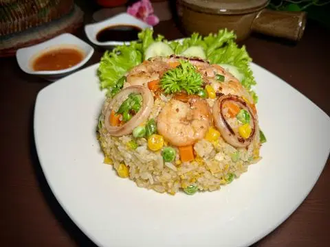 Hình ảnh Cơm chiên hải sản - Sea food fried rice