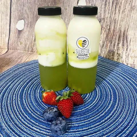 Hình ảnh Sữa Chua Trái Cây Thạch Kiwi Dẽo (330ml)