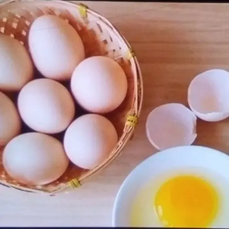 Hình ảnh Trứng gà  luộc 2 Trứng