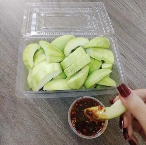 Hình ảnh Xoài non 300gr - mắm ruốc giòn ngon