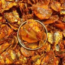 Hình ảnh Cá Chỉ Vàng Rim Sa Tế