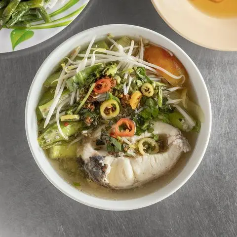 Hình ảnh Cơm canh chua cá lóc