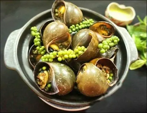 Hình ảnh Ốc lác hấp tiêu