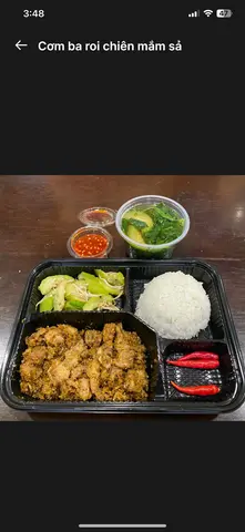 Hình ảnh Cơm ba rọi chiên mắm sả