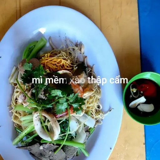 Hình ảnh Mì mềm xào thập cẩm