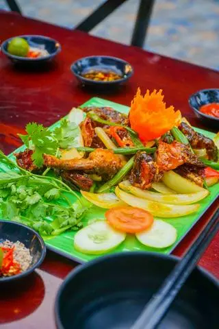 Hình ảnh Ếch chiên nước mắm