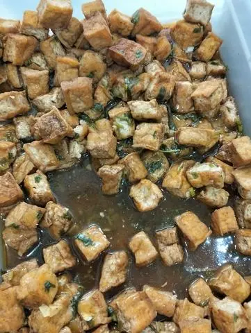 Hình ảnh Cơm Đậu hủ kho+Nước Sâm/Sữa Hạt