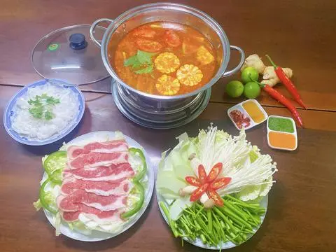 Hình ảnh Lẩu Thái ba chỉ bò