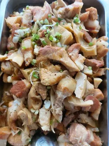 Hình ảnh Thịt kho măng 