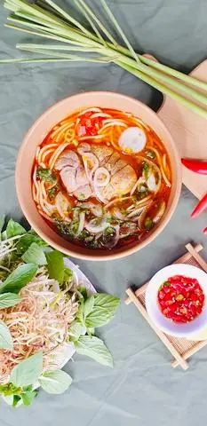 Hình ảnh Bún gân - giò - chả
