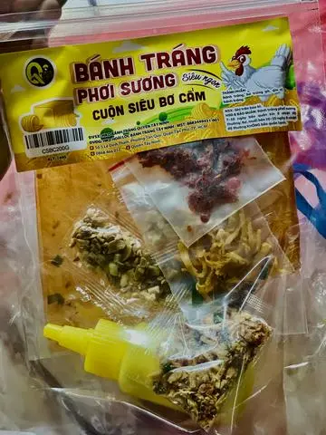 Hình ảnh Bánh tráng cuộn siêu bơ