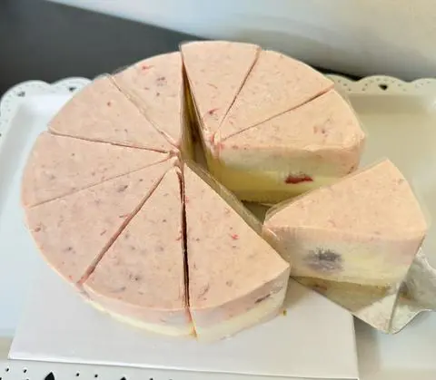 Hình ảnh Mousse sữa chua dâu