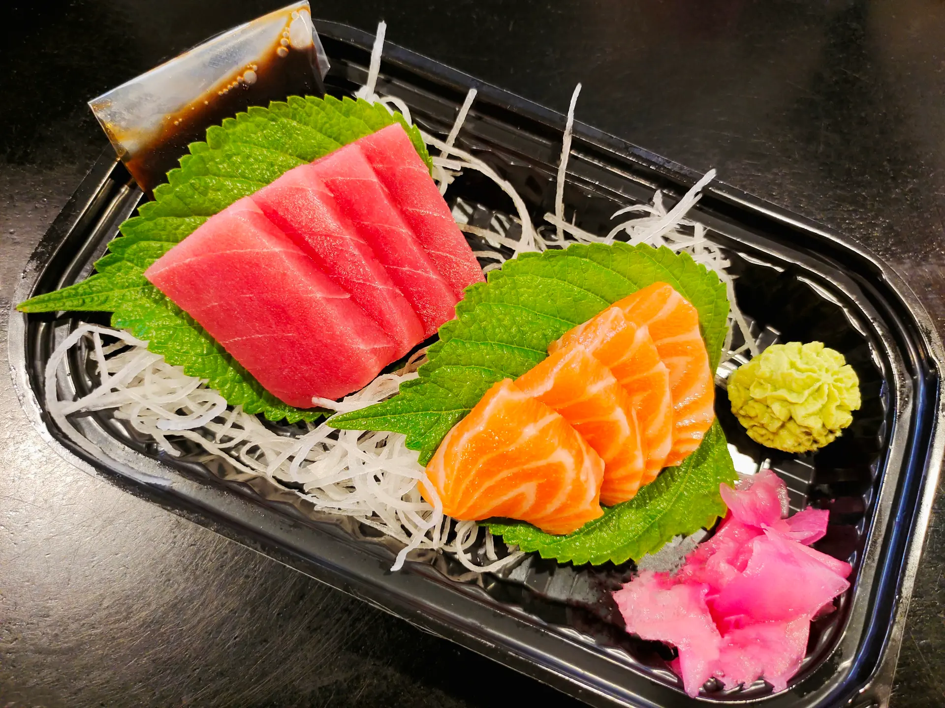 Hình ảnh SASHiMi 2LOẠI, 4M CÁ NGỪ, 4M CÁ HỒI 