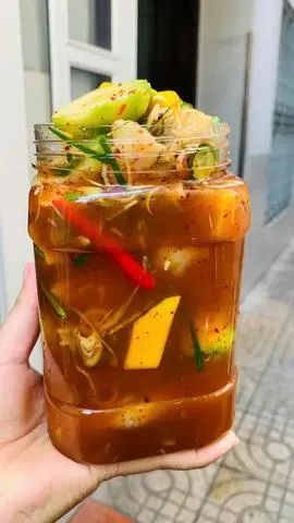 Hình ảnh Chân gà sả tắc (Hộp 900gr-1kg)