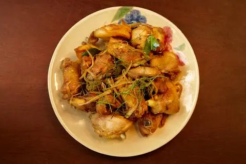 Hình ảnh Gà rang gừng