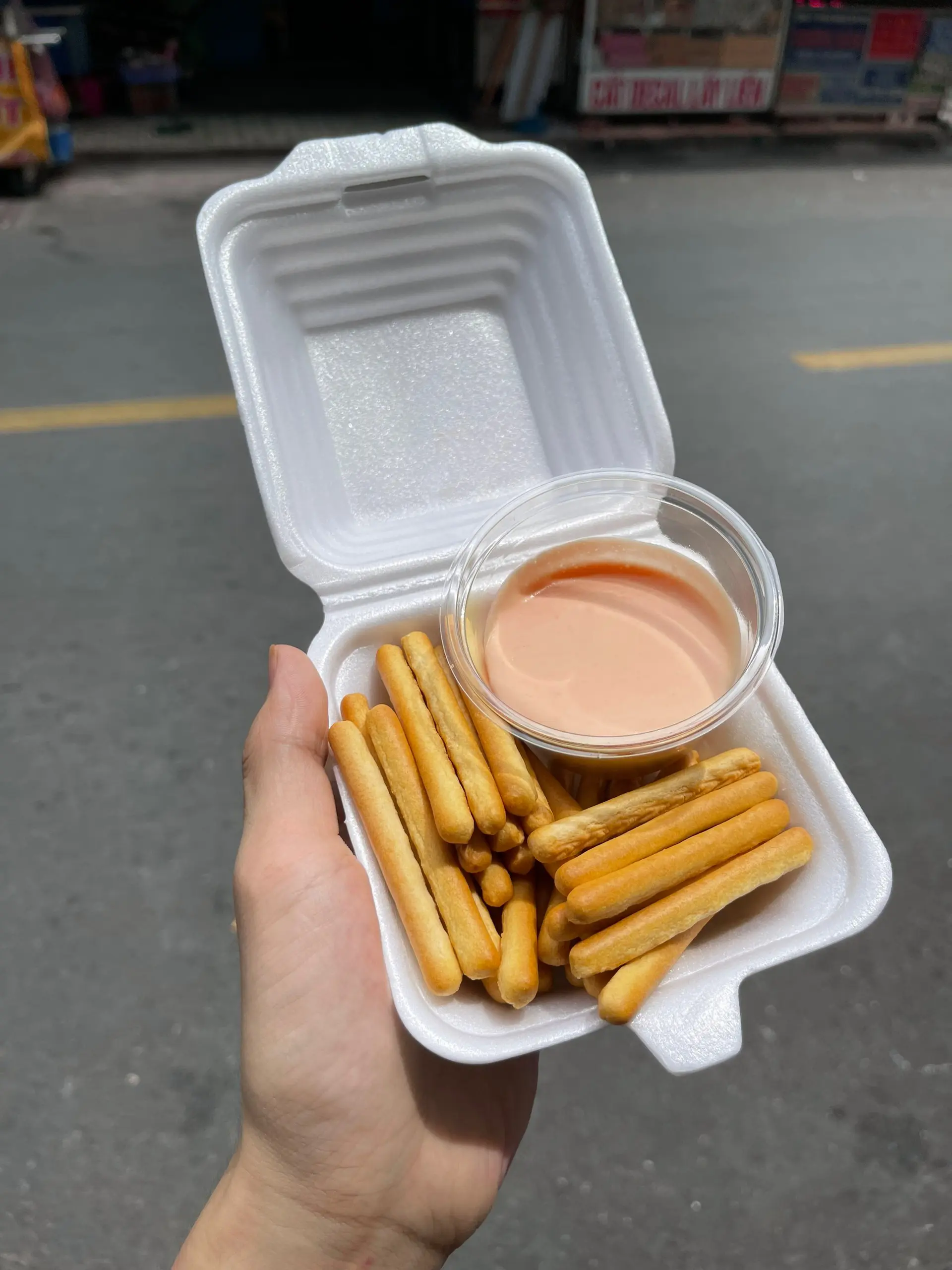 Hình ảnh Bánh Que Bơ sốt Kem Phô Mai Dẻo