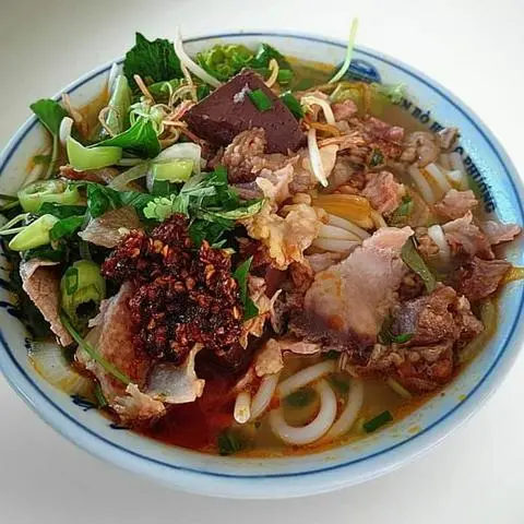 Hình ảnh Bún Bò Gân