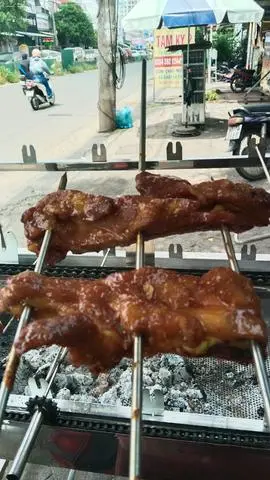 Hình ảnh CƠM TẤM SUỜN CÂY 
